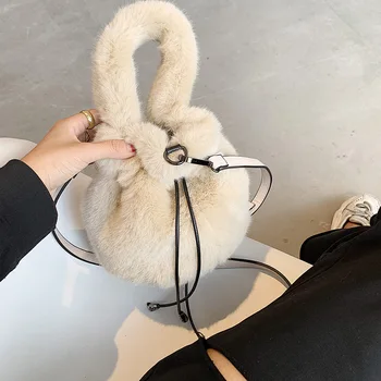 

Womens Crossbody Bag Female Japanese Cute Girl Velvet Shoulder Bag Faux Fur Luxury Light Pink Winter Plush Crossbody Bucket Bags
