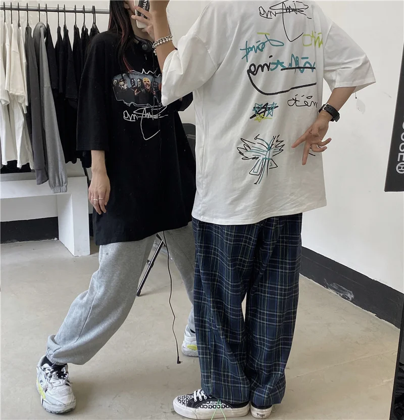 

Joker Printed T Shirts for Mens Summer Tops Harajuku Couple Clothes Oversized Graphic Tee Shirt Homme Letter Graffiti Streetwear