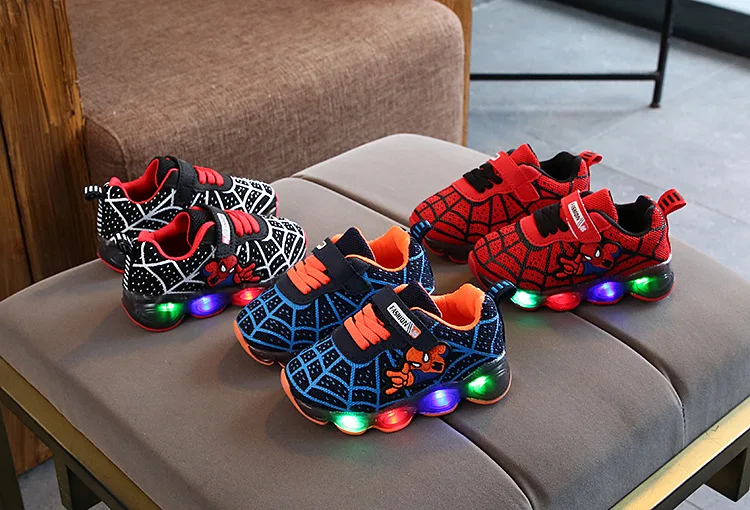 Детская обувь с подсветкой для детей от 1 до 12 лет, мультяшный светильник, спортивная обувь для мальчиков и девочек, Уличная обувь для бега, детские кроссовки