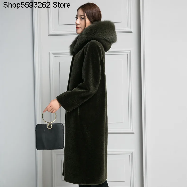 

Sheep Shearing Coat Female Wool Fur Long Money Big Code Thicken Coat Fox Mao Lian Cap One Piece