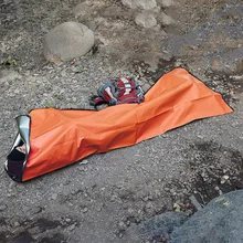 Портативный аварийный спальный мешок, термальный водонепроницаемый для выживания на открытом воздухе, кемпинга, Походов, Кемпинга, спальный мешок