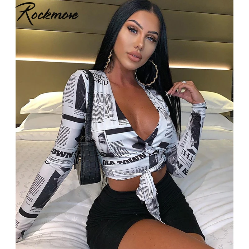 Rockmore газета с буквенным принтом женская футболка с глубоким v-образным вырезом сексуальные футболки с длинным рукавом Уличная одежда кроп-топ Базовая футболка для женщин s