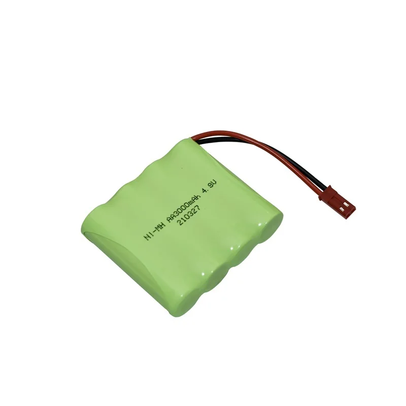 Chargeur RC 1S LiPo 3.7V USB connecté à une batterie de drone, éclairage LED indiquant la charge en cours.