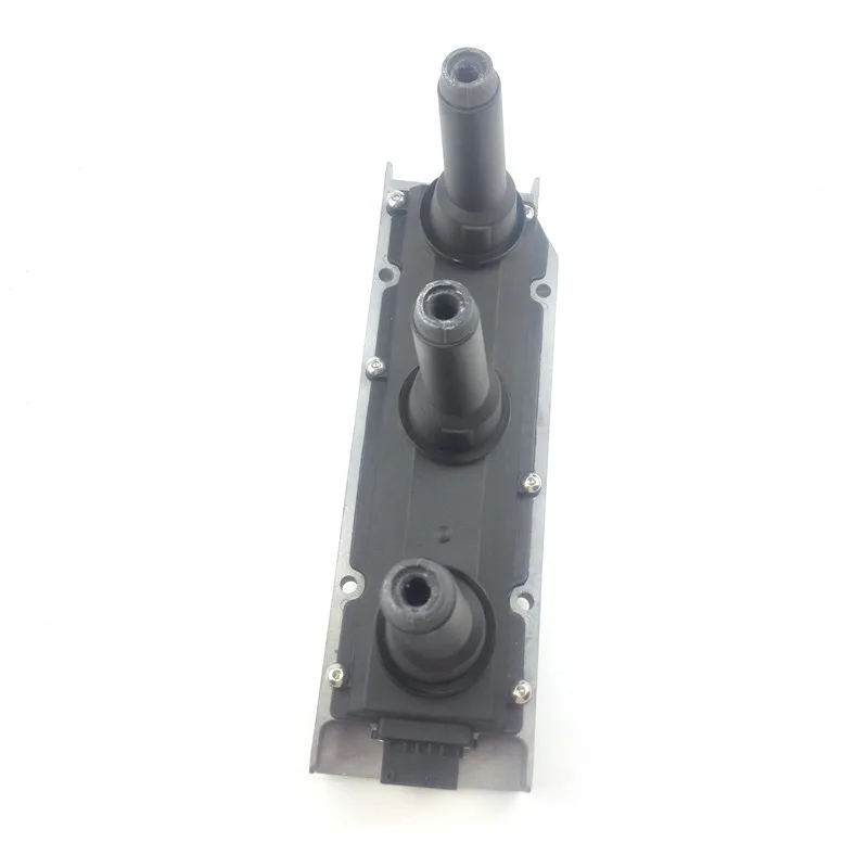 Катушка зажигания автомобиля для Saab 9-5 1999-2003 55561133 55611133 90490573 9187436
