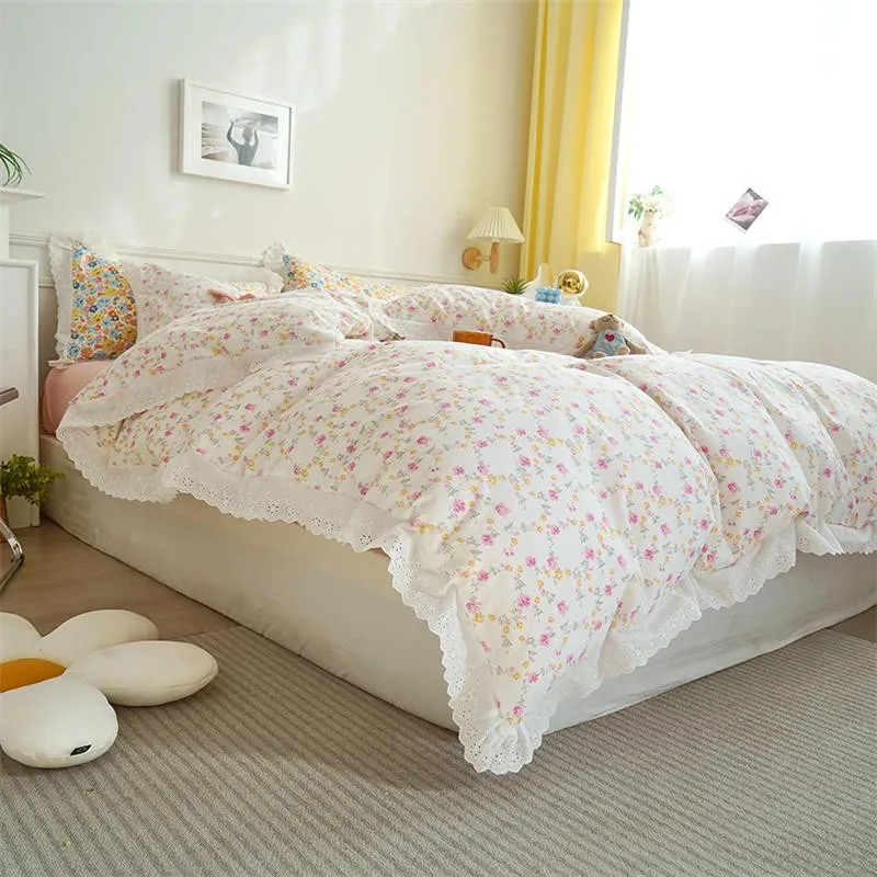 

Vintage Garden Floral Bedding Set Pink 4Pcs Girls 100%Cotton Lace Duvet Cover set Quilt Cover Bed Sheet Pillow shams all season