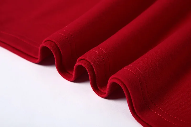 12104677181_1973477789