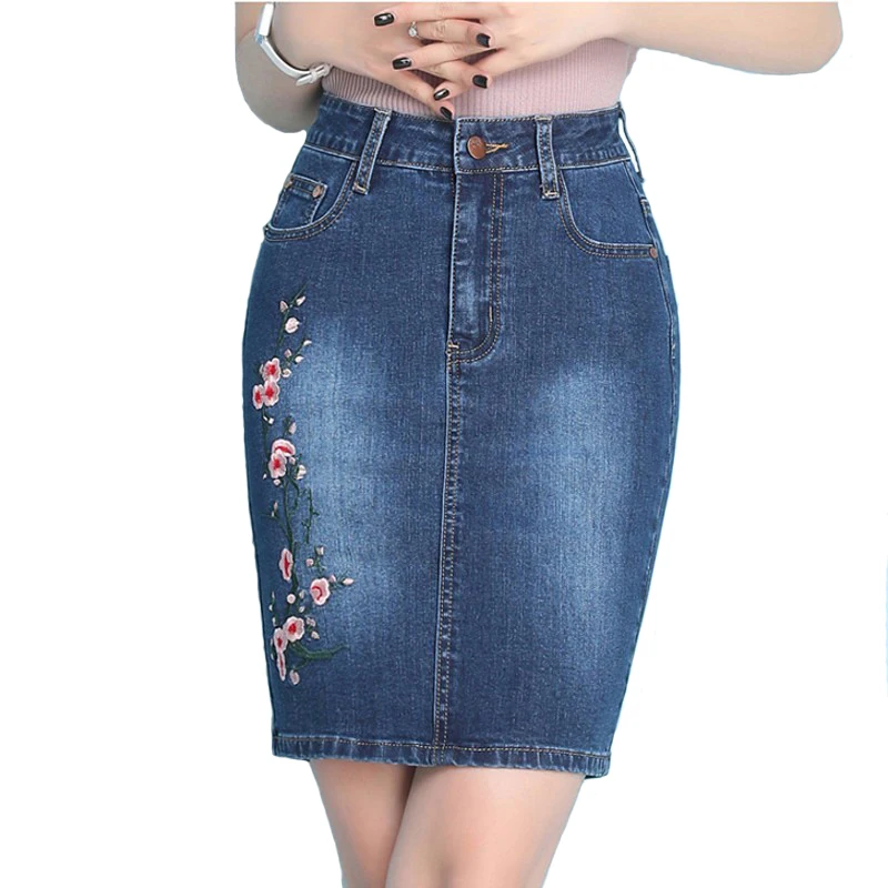 Юбка карандаш Женская джинсовая с цветочной вышивкой и завышенной талией|Юбки| |