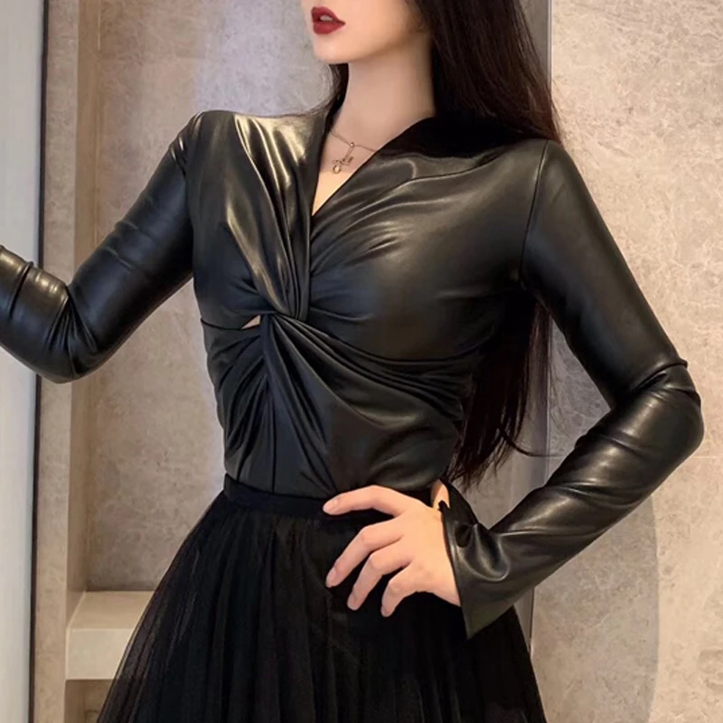 Black Tshirt Women RICININA Pu футболка женская с длинным рукавом V образным вырезом однотонная черная футболка Femme T Сексуальная Футболка Женский Повседневный Топ женский пуловер Весна - Цвет: Black Tshirt Women