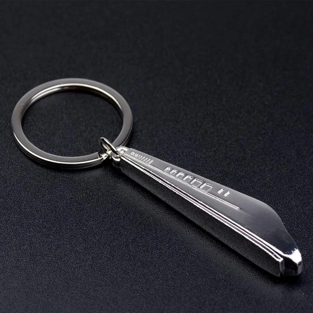 Novel silver color Alloy 3D Train Shaped Pendant Keychain Key Ring Key Holder for Car Keys Home Keys Organizer
