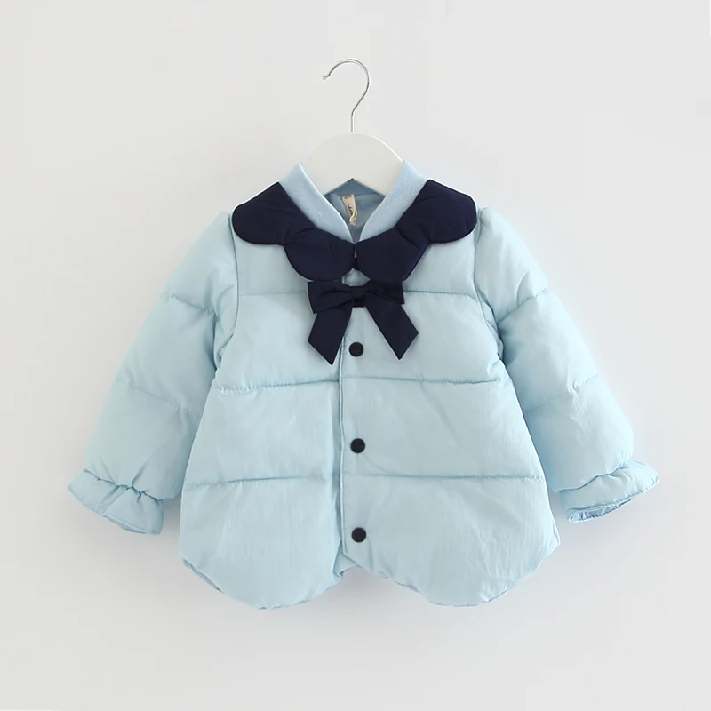Пальто для маленьких девочек Детская верхняя одежда зимнее Модное детское рождественское пальто детская теплая одежда для девочек с галстуком-бабочкой От 0 до 2 лет - Цвет: Небесно-голубой