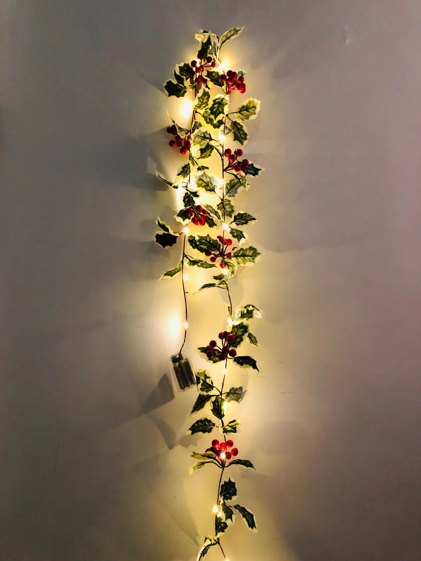 New 2m Led string Artificial Red Holly Berry Christmas DIY Home Garden Decorations Christmas Supplies decoration for home hot
