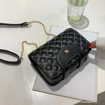 

2019 New Solid Color Metal Chain Bag Fine Rhombic Car Line Strong Magnetic Buckle Shoulder Slung Small Square Bag