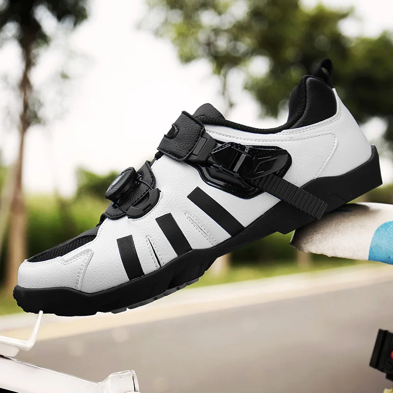 

A Soft, Lightweight Breathable Cycling Shoes Outdoor Anti-slip Wearable Cycling Shoe Fashion Lovers Athletic Shoes