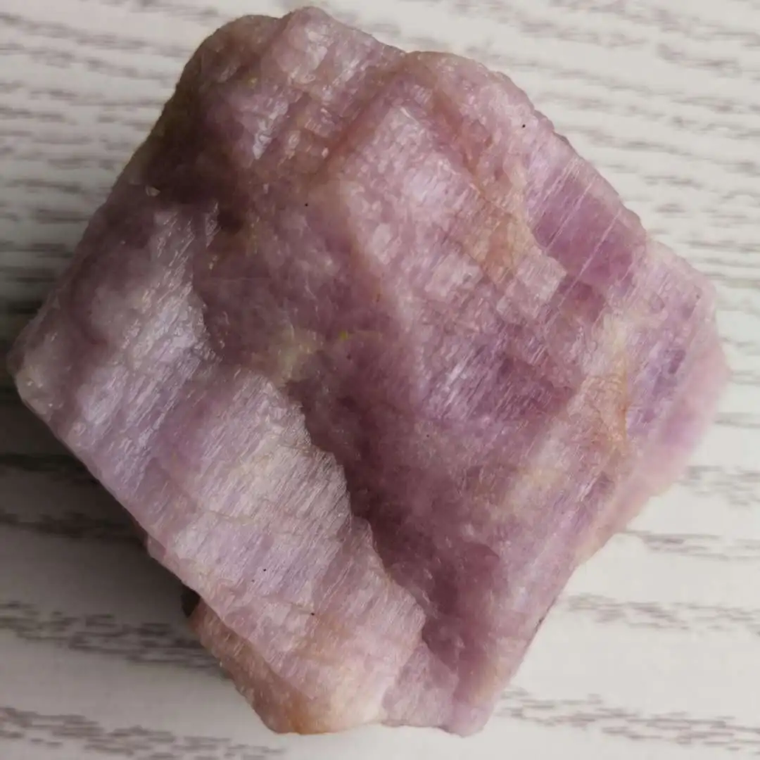 Natural Kunzite Quartz Crystal Spodumene Rough Mineral Stones Healing Decor Natural Stones and Minerals