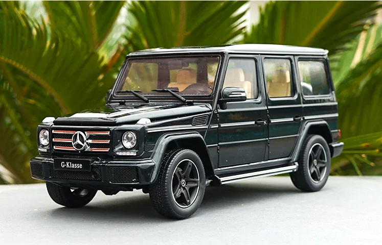 Оригинальная версия дилера 1:18G-Klasse G500 G500 литая под давлением модель автомобиля SUV для подарка модель с маленьким подарком