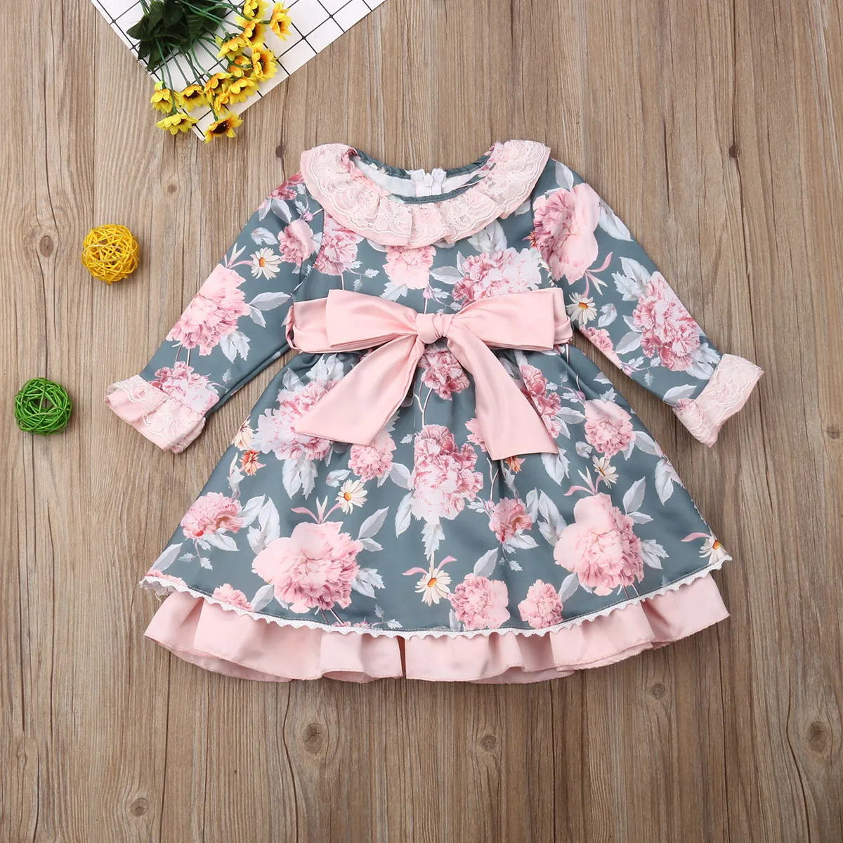 Новинка года; платье принцессы с цветочным рисунком для девочек детское платье с бантом для малышей; платье-пачка с цветочным узором праздничные платья; осенняя одежда