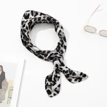 Женский модный квадратный шарф из чистого шелка для девочек, весенне-осенний платок, шарфы, женский шейный платок с цветочным принтом, аксессуары для волос