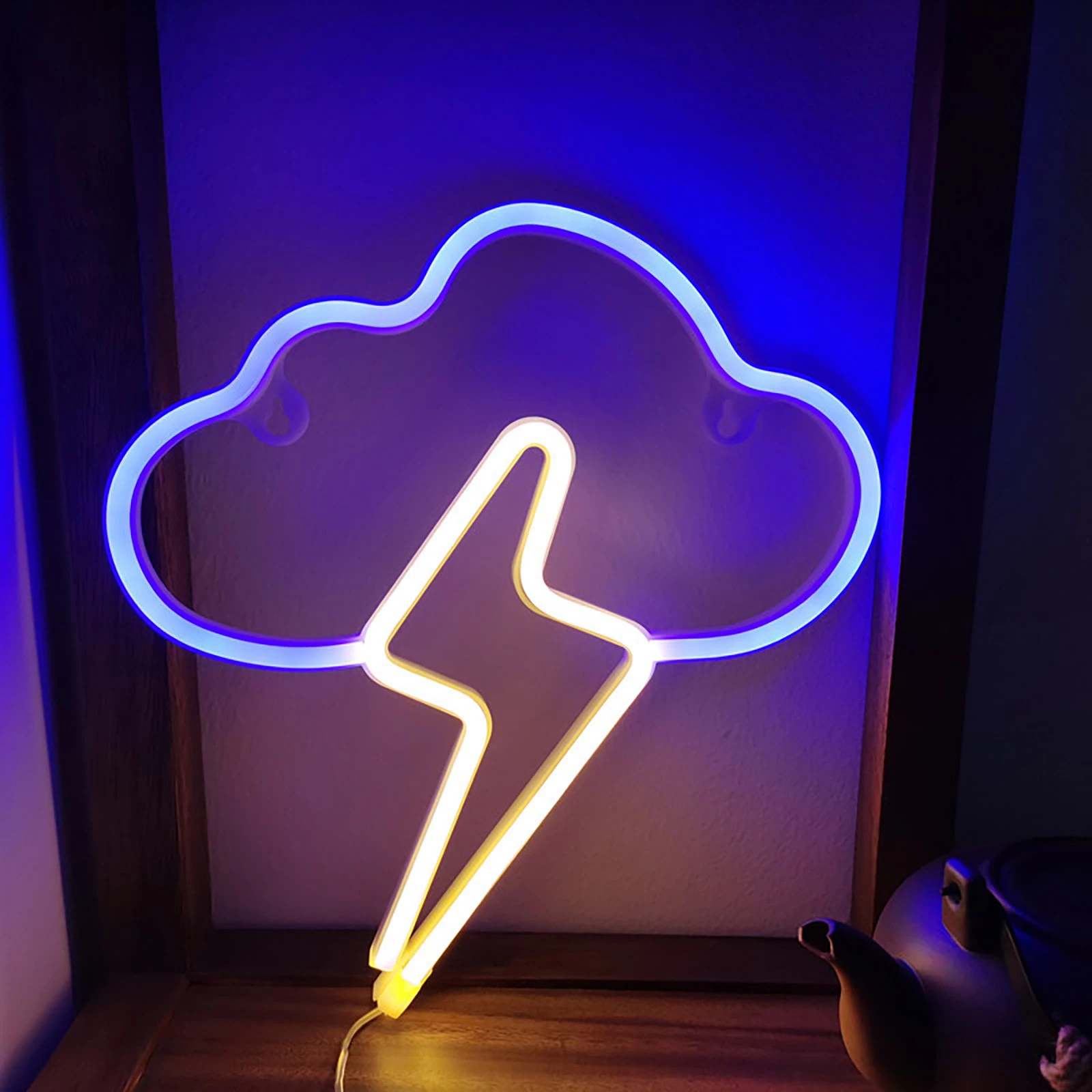 Led Lightning Bolt Light