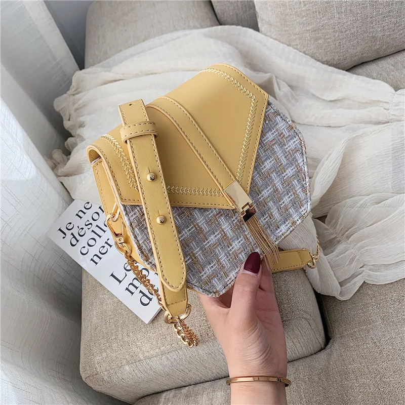 

In Geometry Bag Creative Weave Polygon Bag Hexagonal Metal Tassel Chain Crossbody Bag