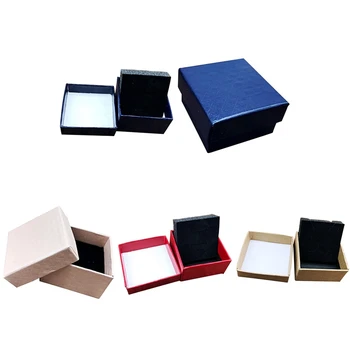 

Square Ring Necklace Earring Bracelet Wedding Date Jewelry Gift Box Delicate Solid Color Jewelry Box High Quality 5*5*3CM