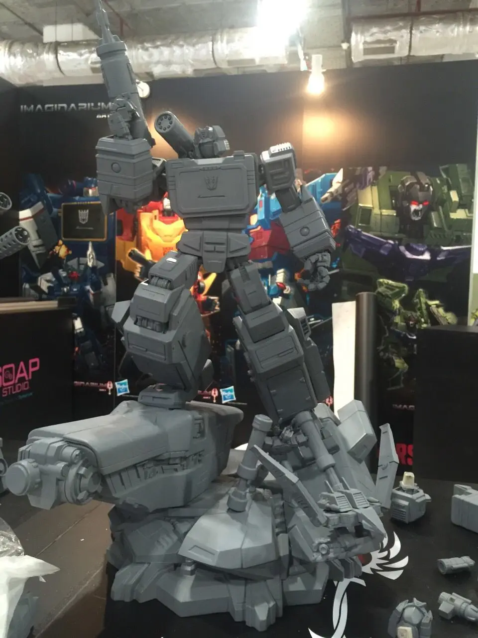 Imagunarium арт IA стенд Soundwave модей G1 по всей длине голенище статуя на