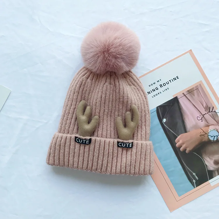 Pink Женская вязаная шапка с милым оленем, роговые шапочки, толстые теплые зимние шапки для девочек, шапочки Skullies, мягкие помпоны, шапочки, рождественский подарок - Цвет: Pink