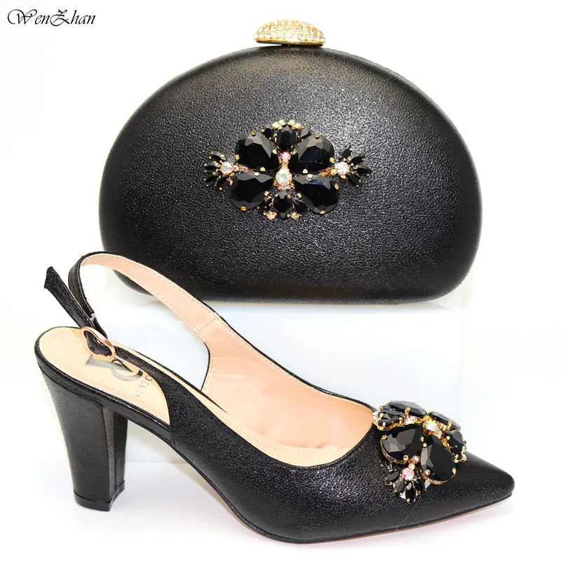 CR893黑色 160RMB 38-42 9.3CM