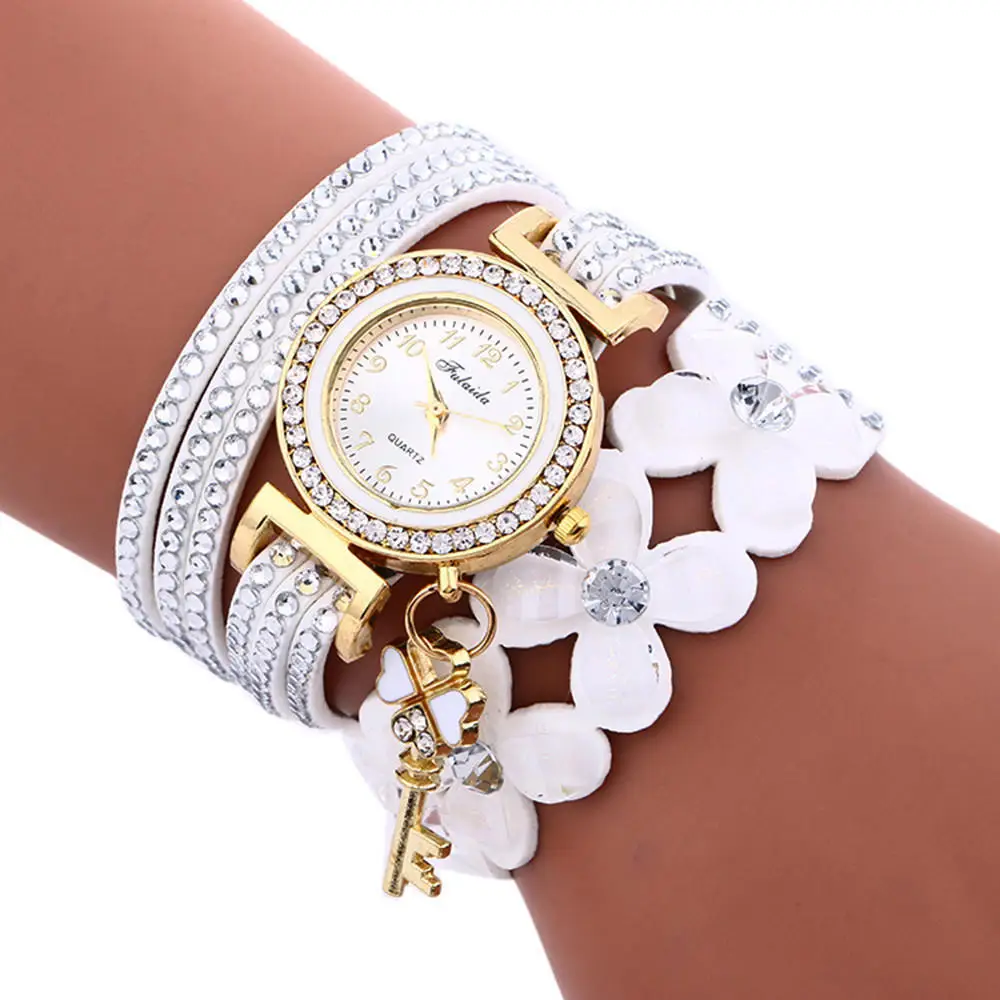 

Hesiod Casual Fashion Solid Color Crystal Rhinestone Flower Bracelet Watch for Women Key Pendant Decoration