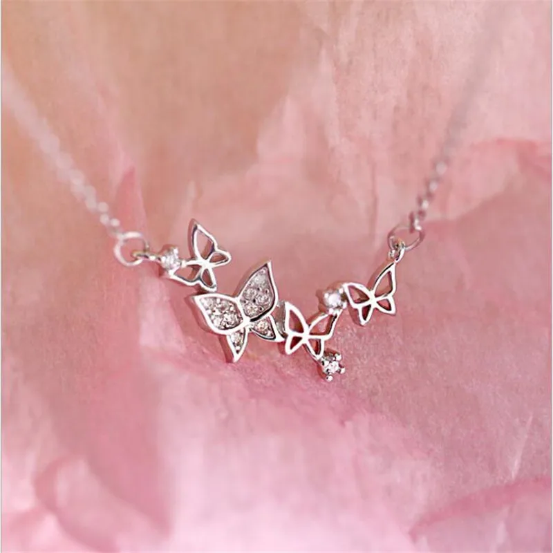 New Creative Hollow Exquisite Butterfly Romantic Flying 925 Sterling Silver Jewelry Heart Crystal Clavicle Chain Necklaces XL056