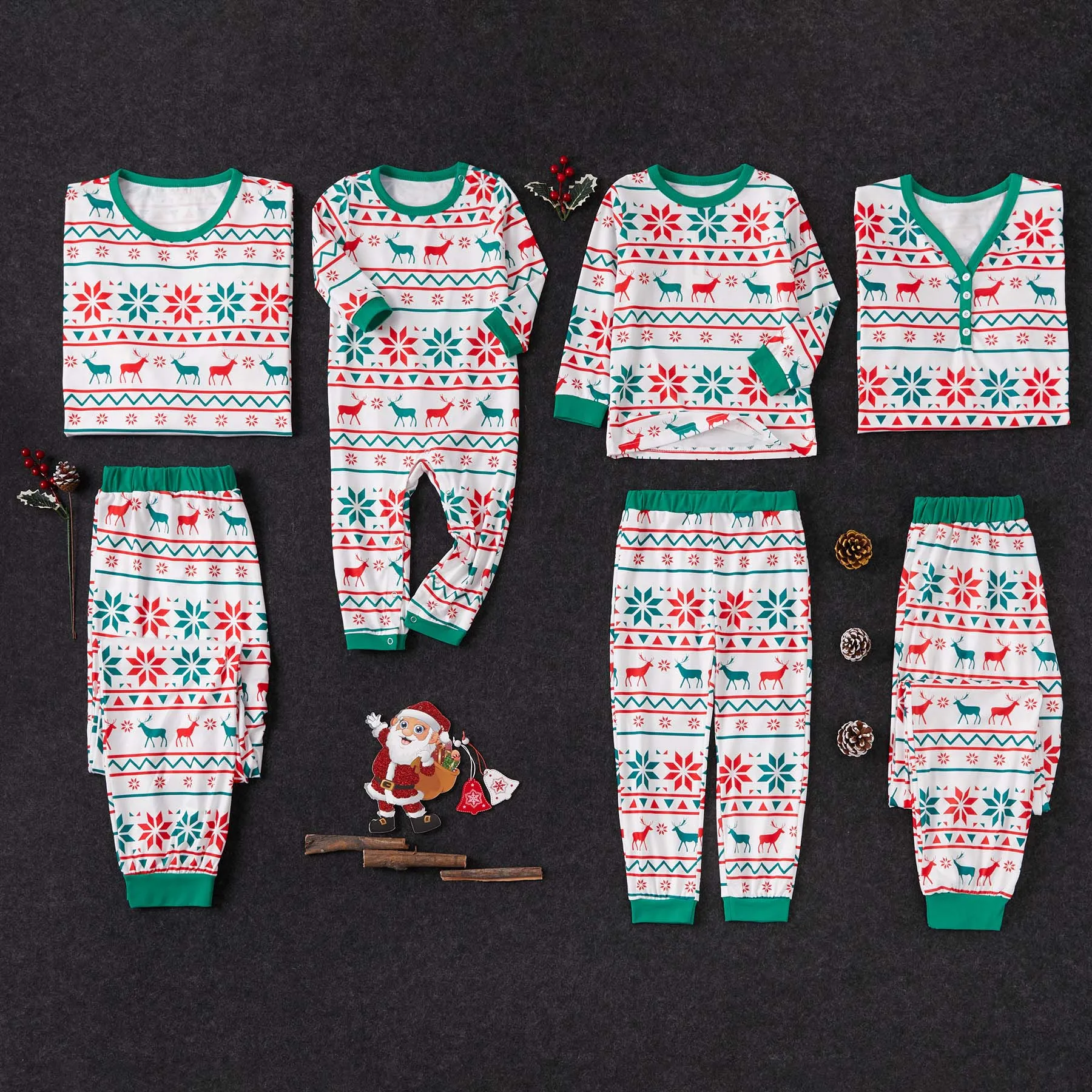 

PatPat Classic Reindeer Family Matching Pajamas Winter Family Christmas Print Two-Piece Set Leisure