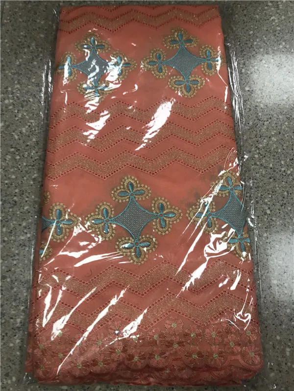 Модная швейцарская кружевная ткань, швейцарская вуаль, швейцарское кружево, последнее Африканское хлопковое сухое кружево с камнями для платья, 5 ярдов/партия