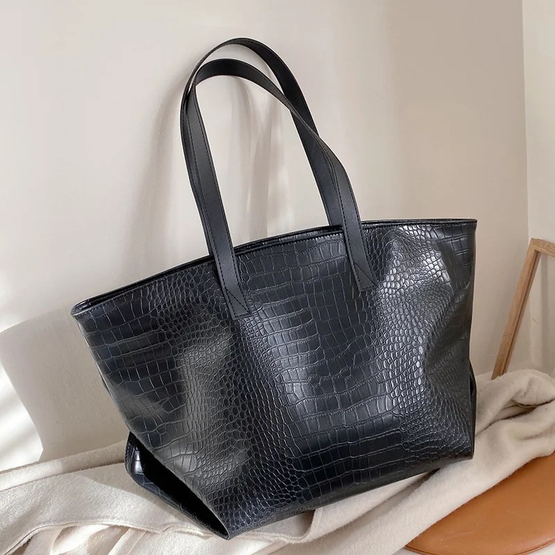 

Women Casual Tote Simple Fashion Shoulder bag Large Capacity Soft Synthetic Leather Bag Handbag totalizador Bolso De Mano