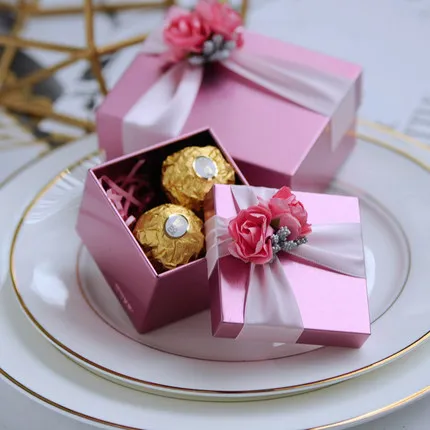 30 шт. креативный розовый с цветком Европейская Свадебная коробочка для сладостей поставки Оловянная коробка