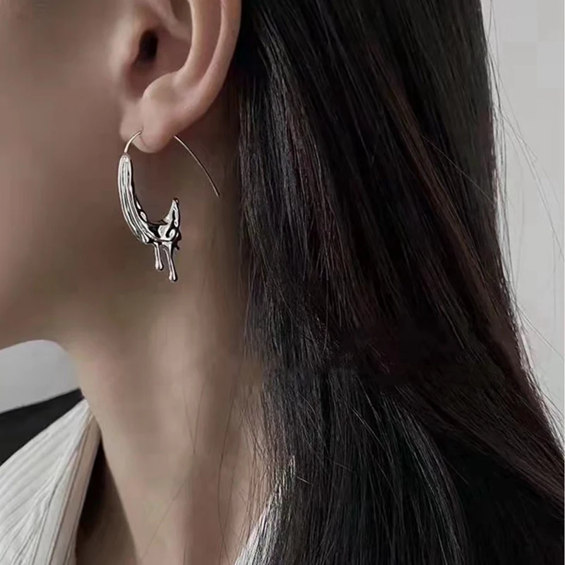 2022 New Moon C-shaped Liquid Open Metal Hanging Earrings for Women Creative Exaggerate Girl Ear Jewelry Trendy Gifts | Украшения и