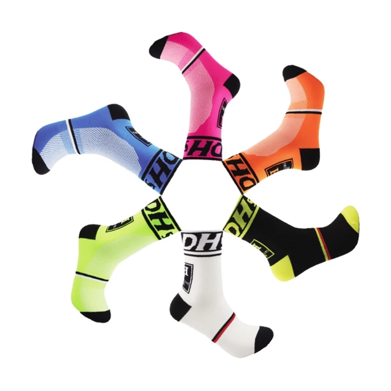 Hot Sale Sports Socks Women Men Cycling Running Breathable Protect Feet Medium M7DC