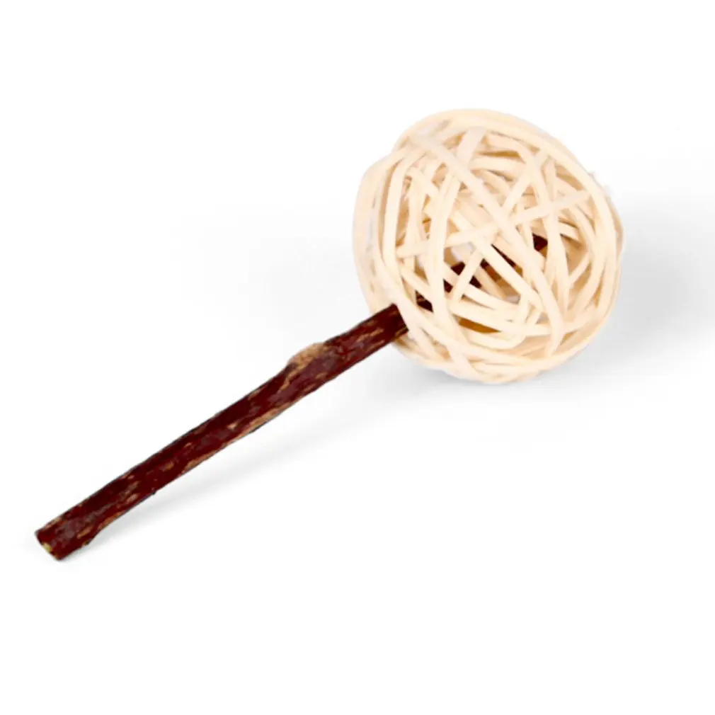 Cat Snacks Wood Scorpio Grinding Teeth Fun Funny Cat Stick Built-in Bells Rattan Ball Toys