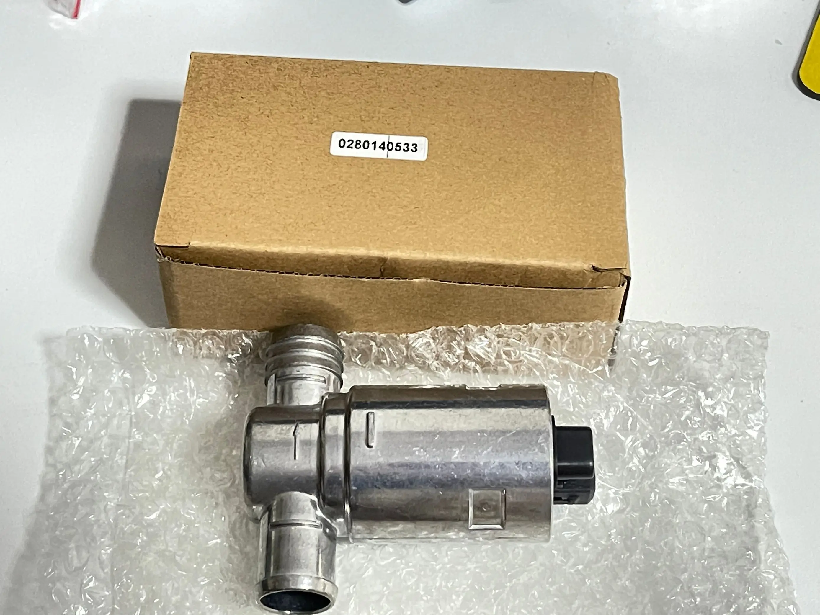 Idle Air Control Valve Fit For BMW 3-series coupe (E36) 1991-1999 13411433625 0280140533