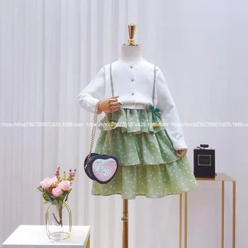 

Girls two-piece suit 2020 spring new fashion small fresh cardigan shirt layer layer dot cake half skirt suit tide