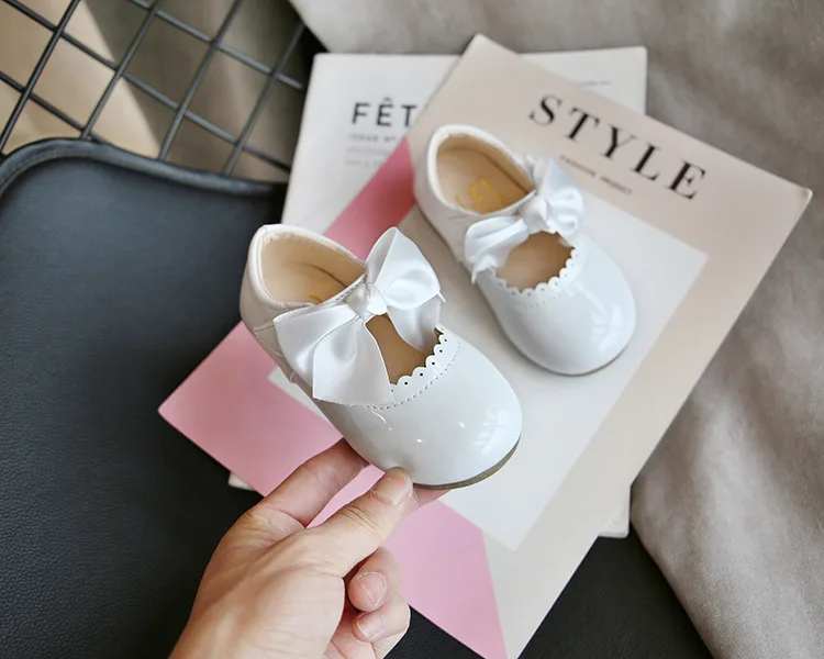 Baby Girls Shoes Patent Leather Princes Shoes Big Bow Mary Janes Party Shoes For Kids Dress Shoe  Autumn Spring Child Baby children's sandals near me