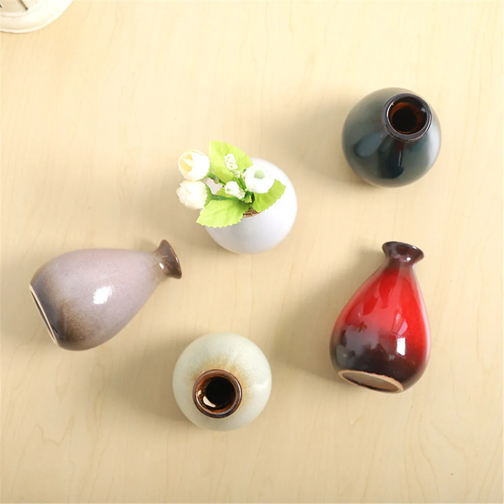 

Simple Ceramic Table Vase Creative Flower Arrangement Container Nordic Desktop Art Ornaments Mini Floral Bottles