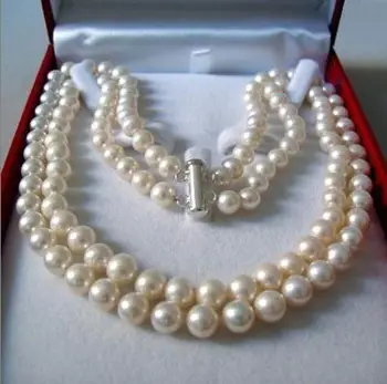 

Beautiful 8-9mm white pearl necklace