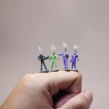 

Model Decoration Mr. Question Mark Plastic PVC Miniature Character Movie Scene Model Accessories