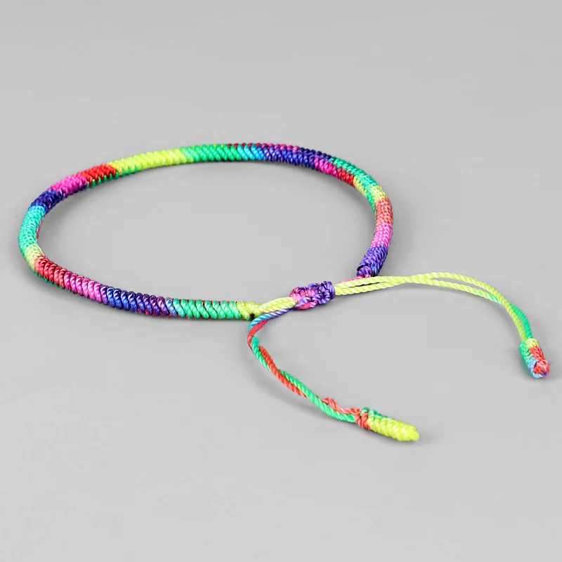 Ручной работы Плетеные Тибетские буддийские браслеты Handbraided 7 Чакра Цвет узлов счастливая Веревка Браслет монахов благословил Йога, медитация Целительный браслет