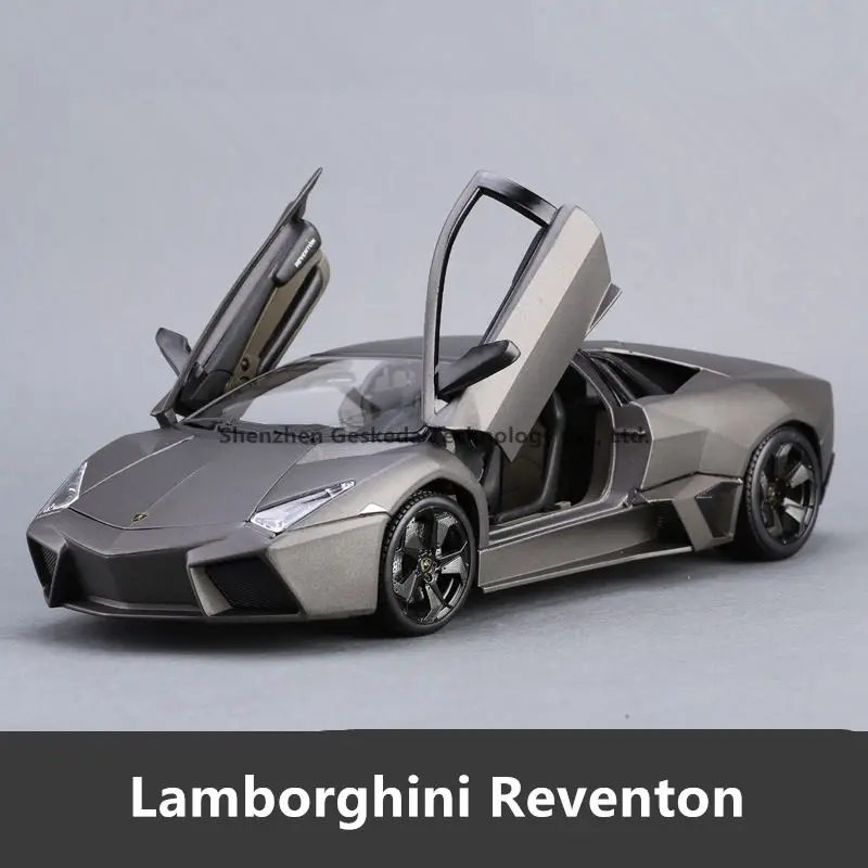 Bburago 1:18 Lamborghini Reventon модель автомобиля из сплава Моделирование Украшение автомобиля коллекция Подарочная игрушка литая модель игрушка для мальчиков - Цвет: Reventon