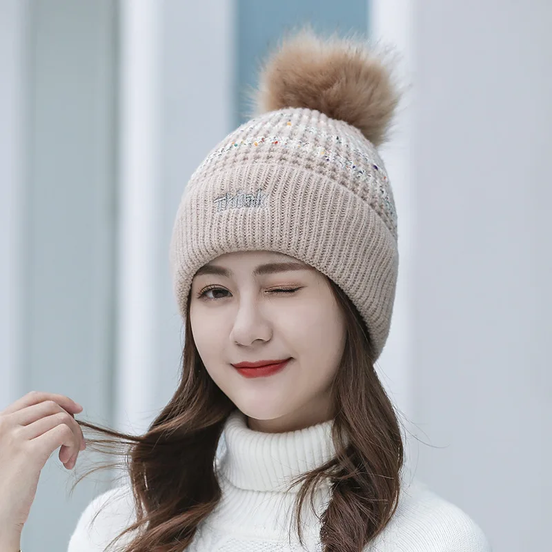 Women Winter Thicken Alphabet embroidery Flanging Warm Ear protectors Little bee Pompom knit hat Female Skull Beanies cap Z205