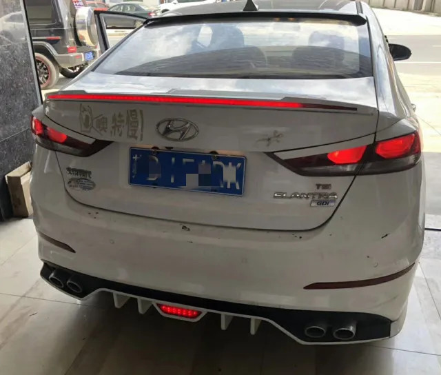 Для hyundai Elantra спойлер светодиодный источник света ABS Материал заднее крыло праймер цвет задний спойлер