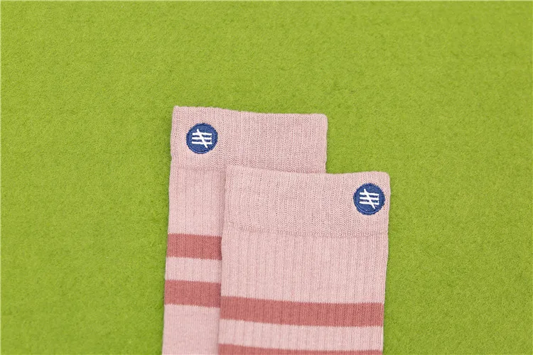 Модные женские носки унисекс, 100 хлопок, Harajuku, цветные длинные носки для женщин, стандартная уличная одежда, 1 пара, Размеры 35-43
