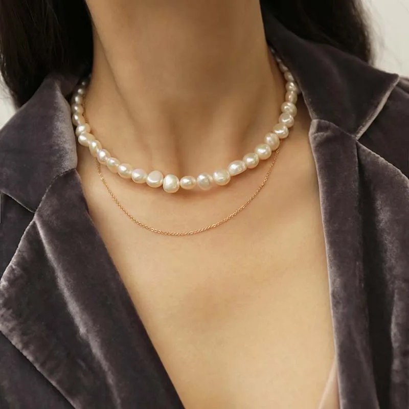 

2019 New Design Irregular Semi-Baroque Pearl Choker Necklace White Freshwater Pearl Necklace Jewelry Delicate Elegant Necklace