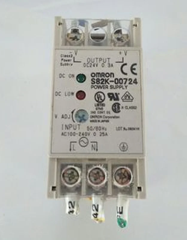 Новое и оригинальное S82K-00724 24VDC 0.3A импульсный источник питания