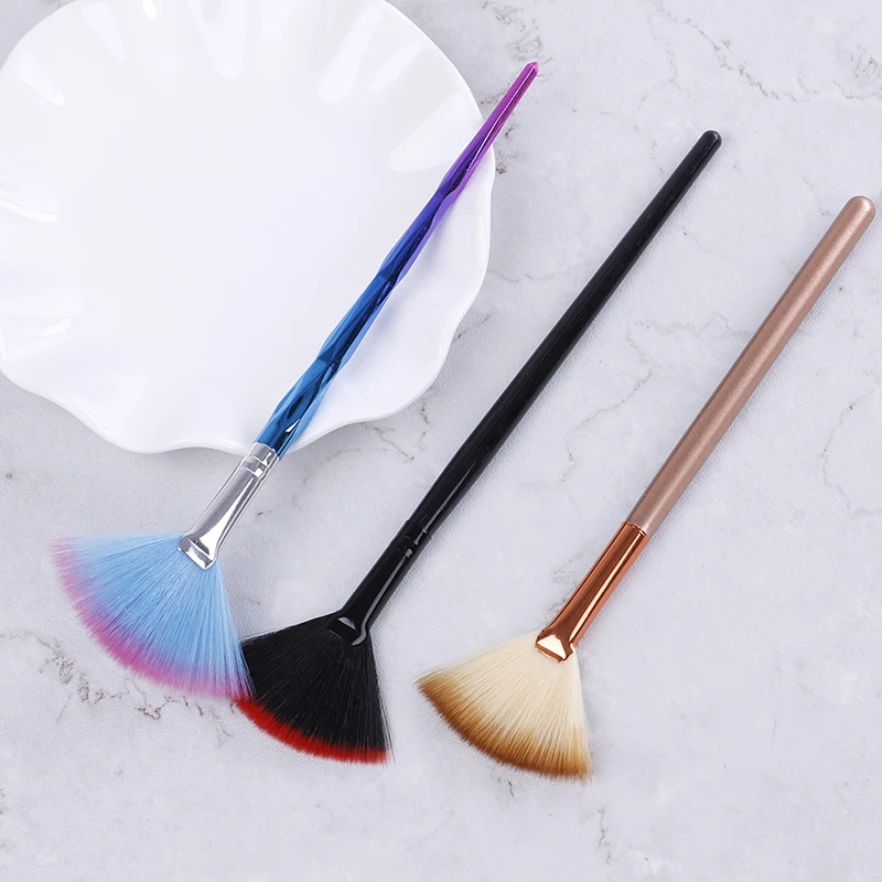 1pc Soft Nylon Hair Fan Shape Makeup Brushes Powder Concealer Highlighter Highlighting Professional Women Make up Brushes